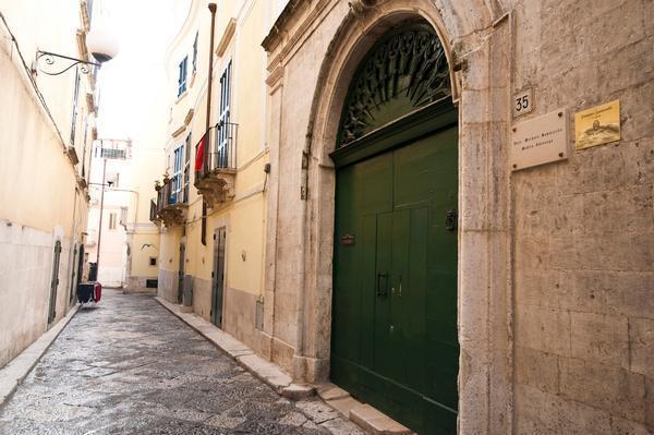 Bed And Breakfast Palazzo Santorelli Bitonto Ngoại thất bức ảnh